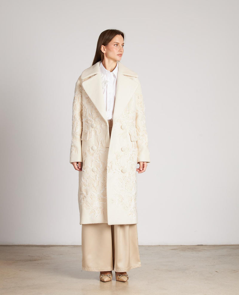 LANGER WEISSER MANTEL