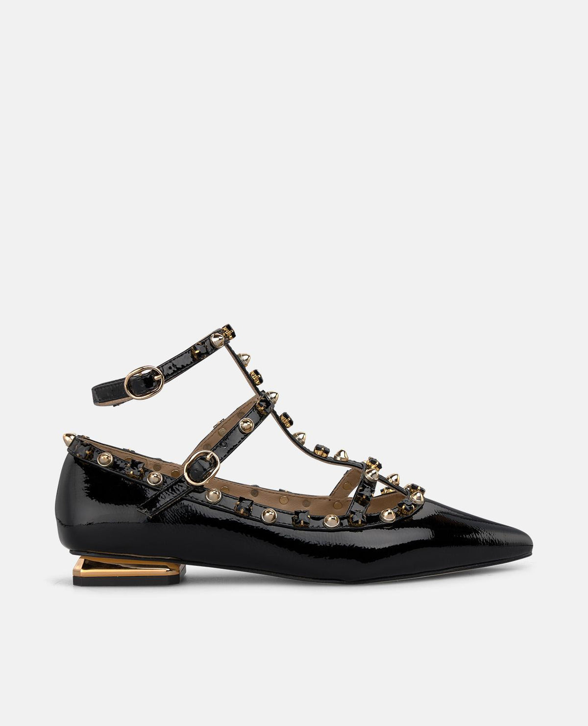 PATENT LEATHER FLATS