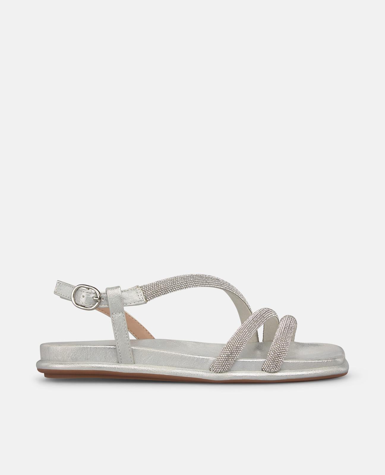 SANDALIA PLANA TIRA MULTIPLE