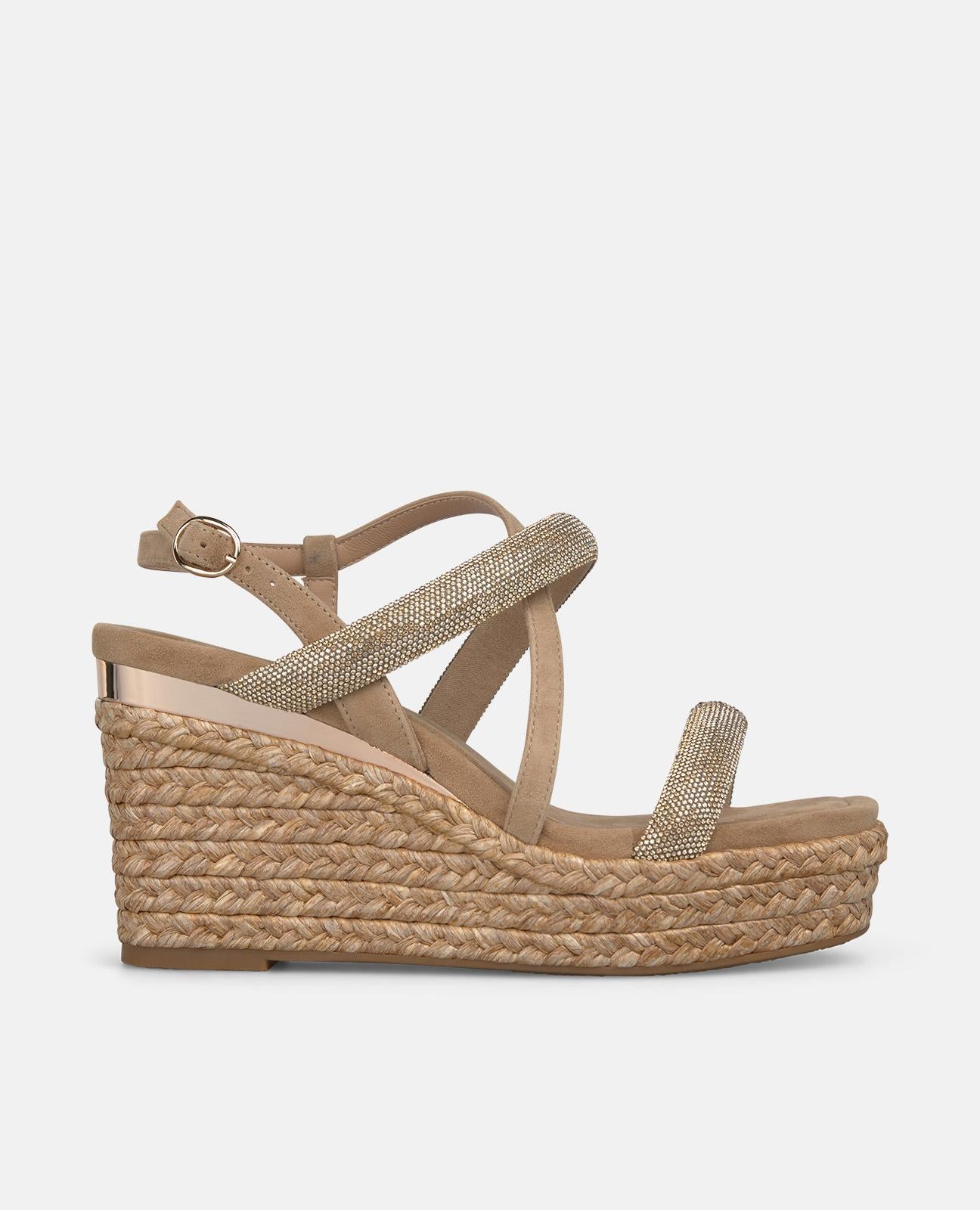 SANDALIA CUÑA ESPARTO CUERPO TUBULAR