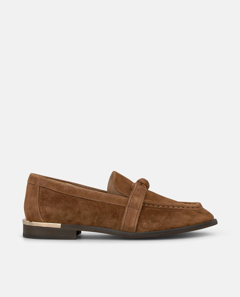 MOCASÍN ANTE CON DETALLE NUDO