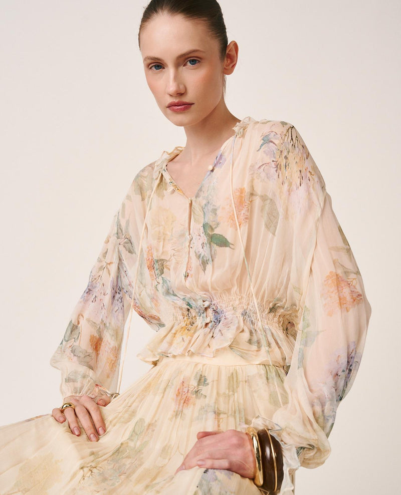 LONG-SLEEVED BLOUSE
