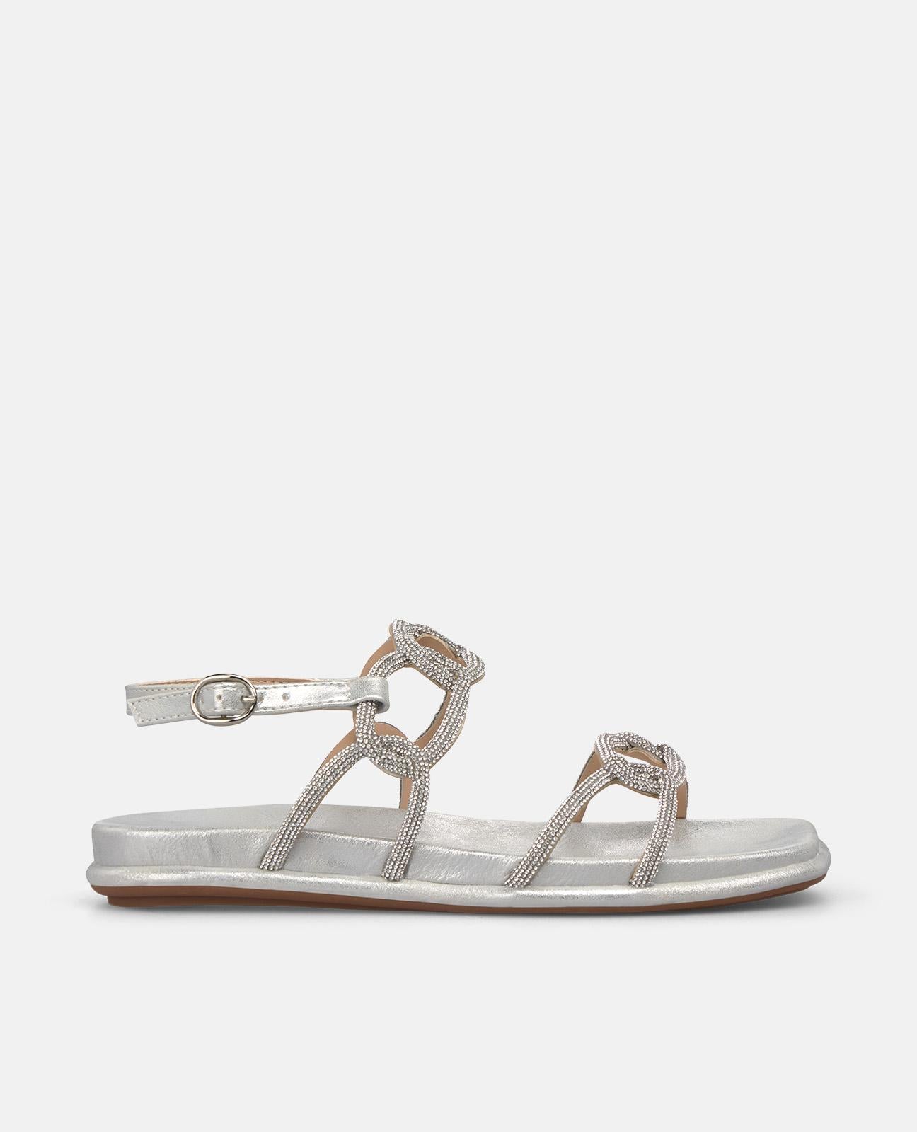 FLAT INTERLACED SANDAL