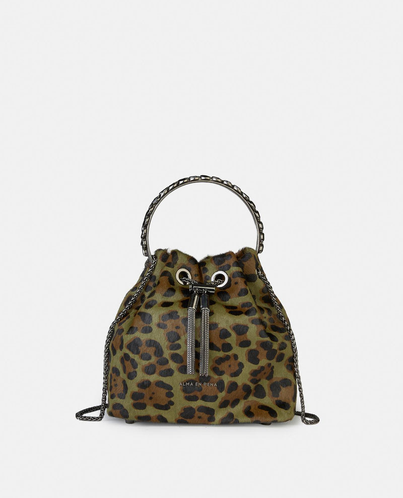 BOWLER BAG WITH PENDANT DETAIL