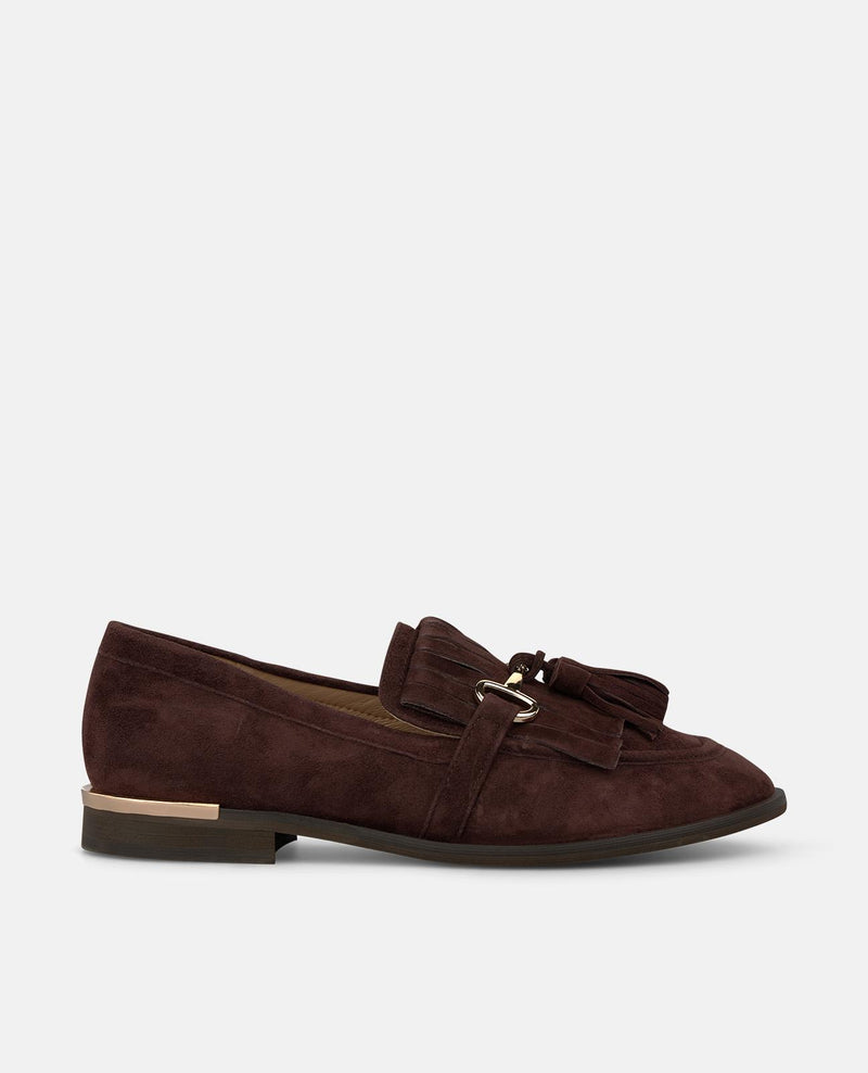 MOCASÍN DE ANTE CON BORLAS