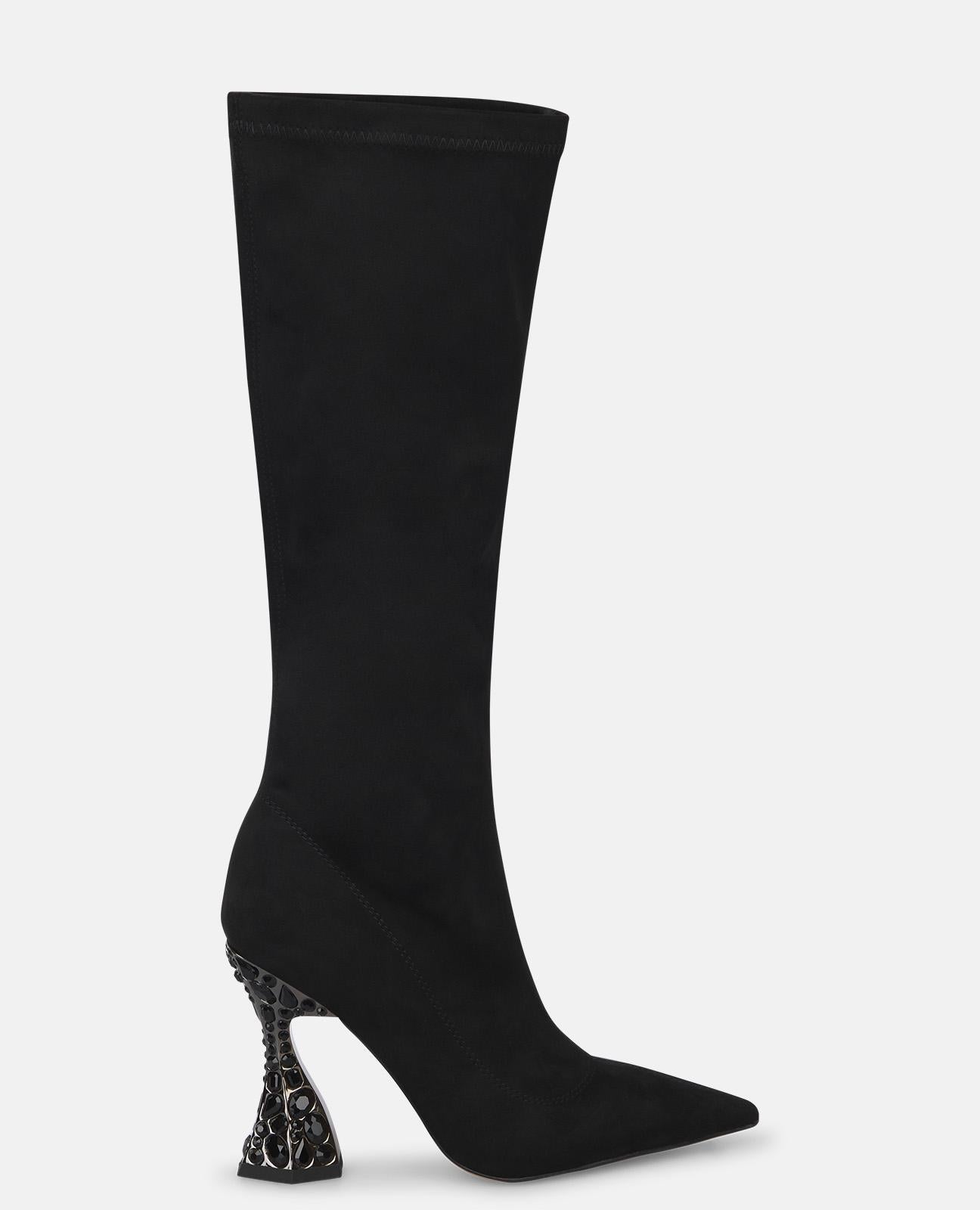 BOTTE À TALON SERRÉ