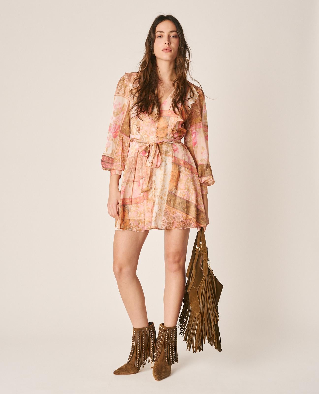 VESTIDO CORTO DETALLE VOLANTES