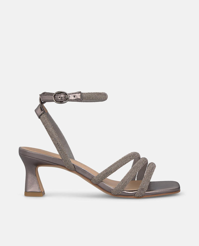 SANDALIA TACON FINO TIRAS TUBULARES