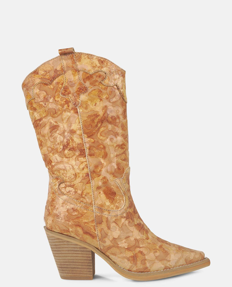 EMBROIDERED HALF-BOOT