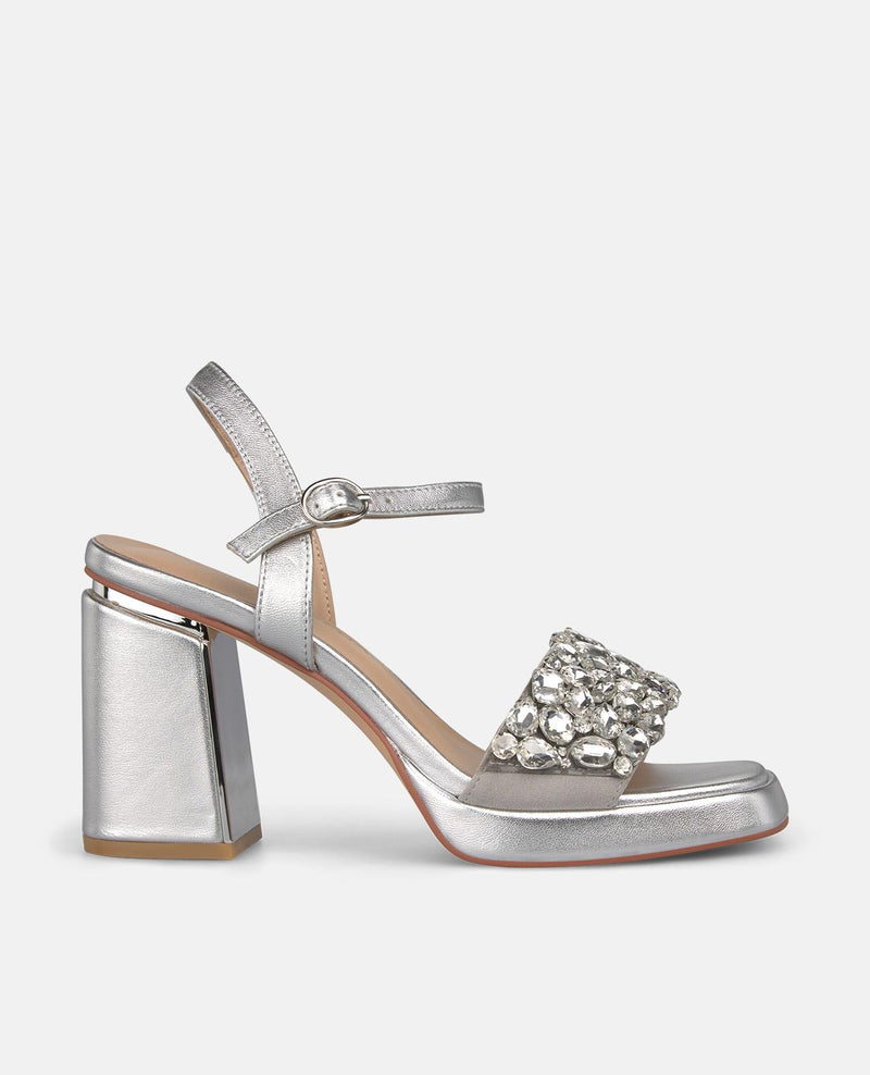 SANDALIA PEDRERIA FRONTAL