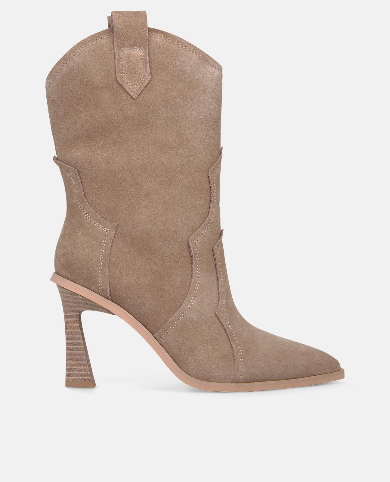 BOTÍN BORDADO TACÓN