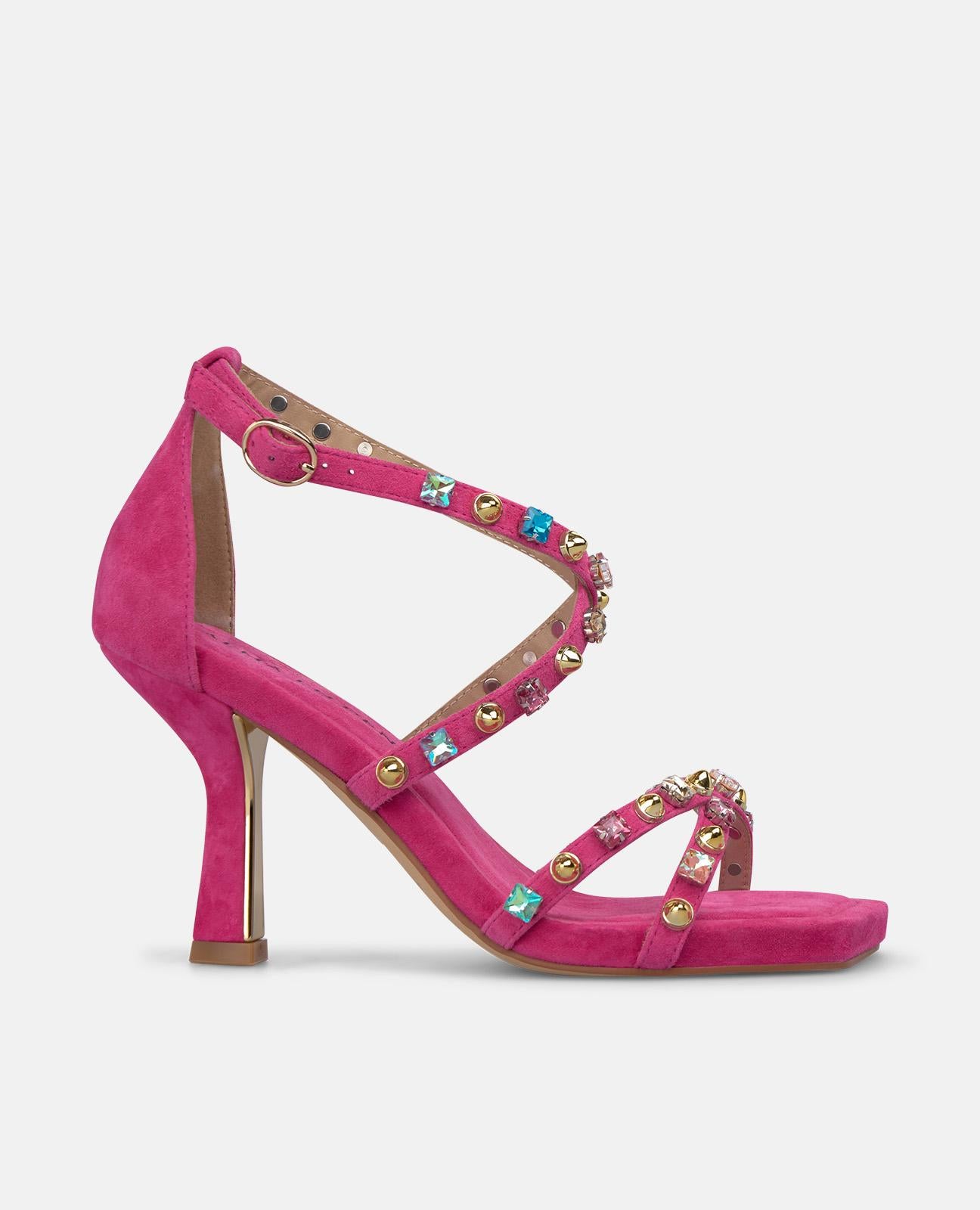 SANDALIA DE TACON TACHUELAS