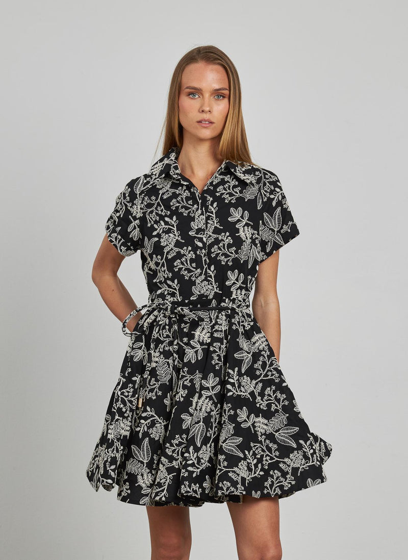 VESTIDO ESTAMPADO VOLANTES
