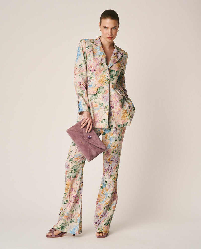 PANTALÓN ESTAMPADO DETALLE