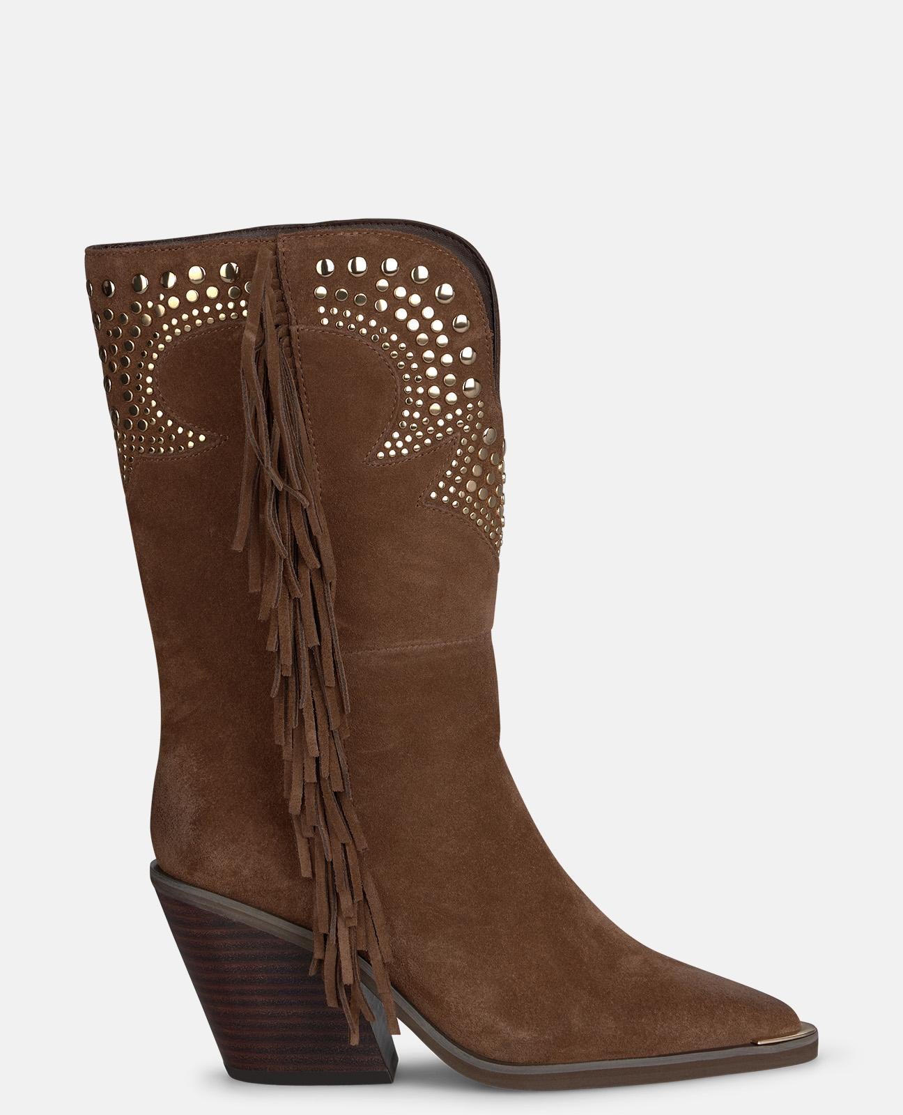 BOTA COWBOY DE ANTE CON TACHAS METÁLICAS