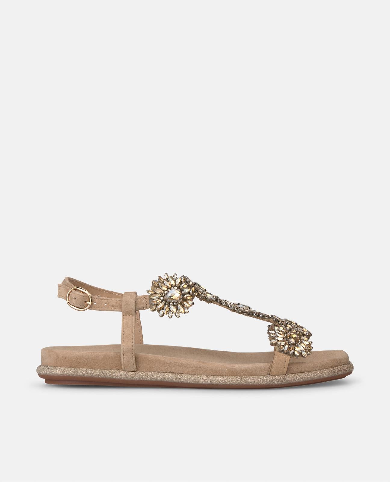 SANDALIA CON PEDRERÍA PLANA