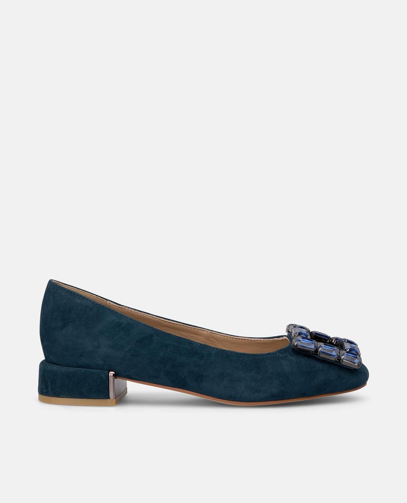 ZAPATO ANTE CON ADORNO FRONTAL