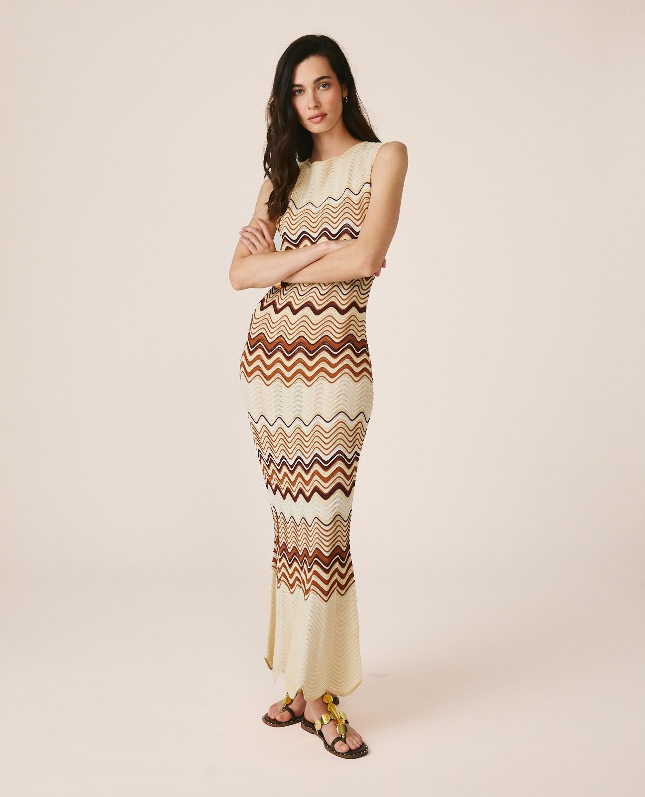 VESTIDO PUNTO SIN MANGAS