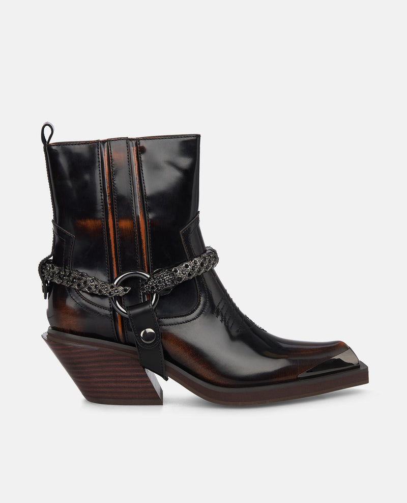 BOTINES CON DETALLE SERPIENTE