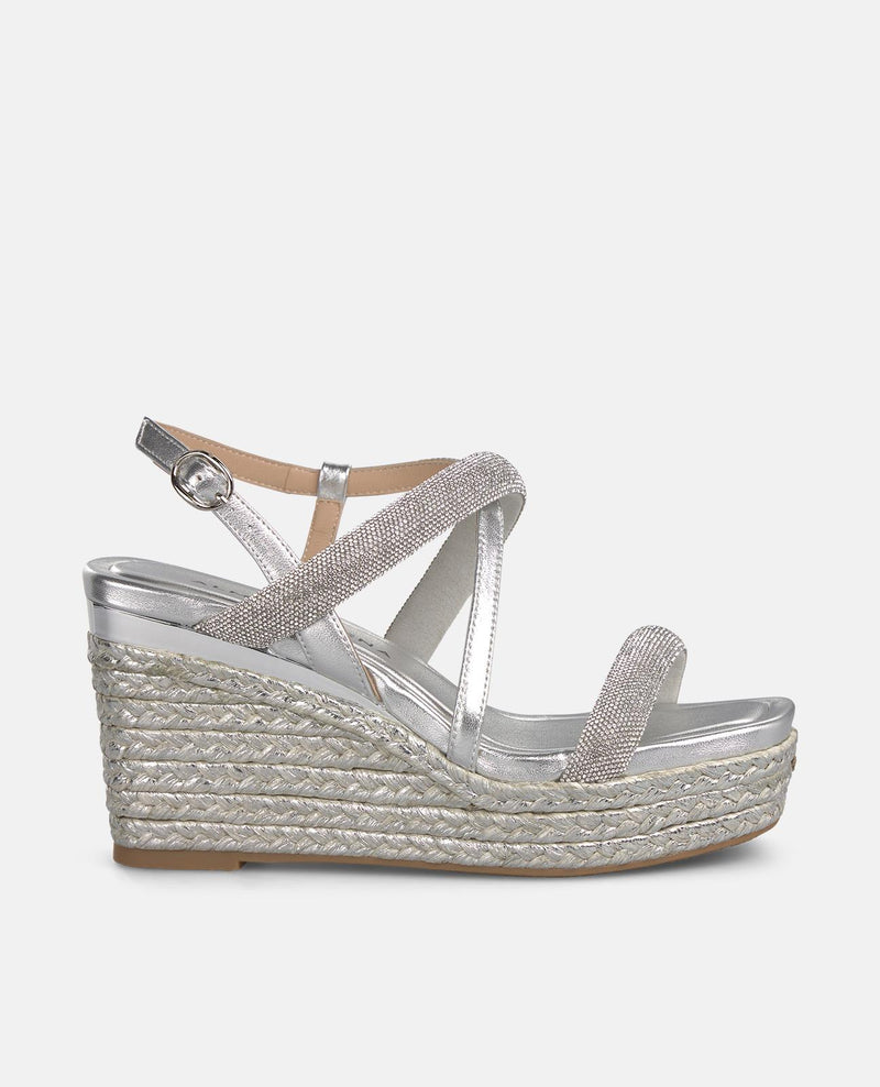 SANDÁLIA DE CUNHA DE ESPARTO CORPO TUBULAR