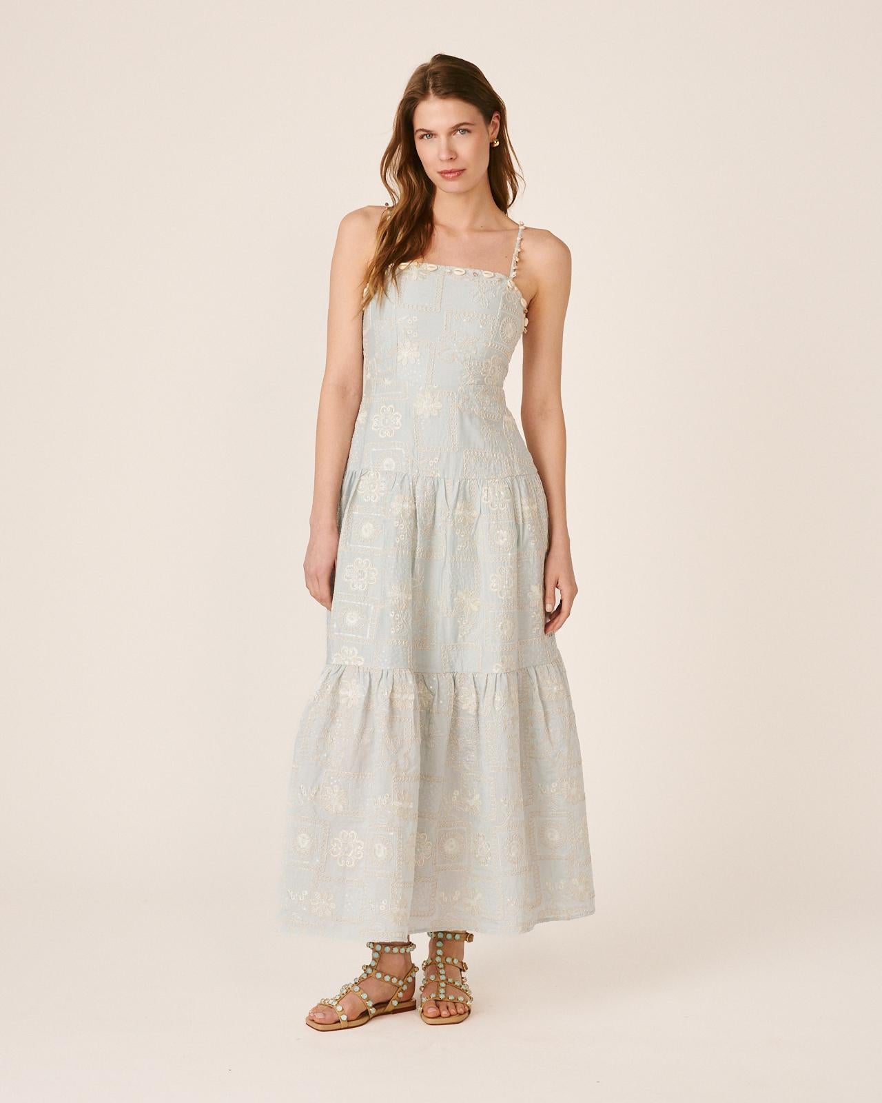 VESTIDO MIDI BORDADO