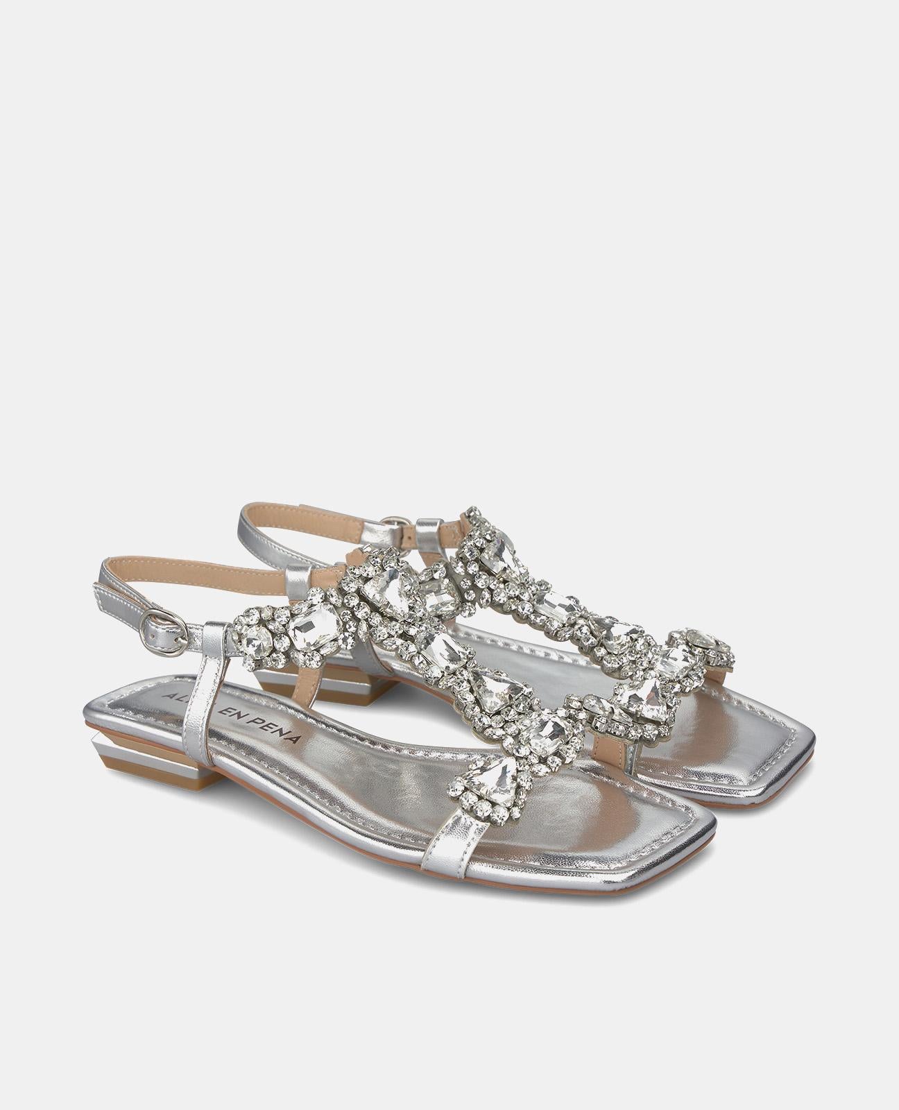 FLAT SANDAL WITH RHINESTONES