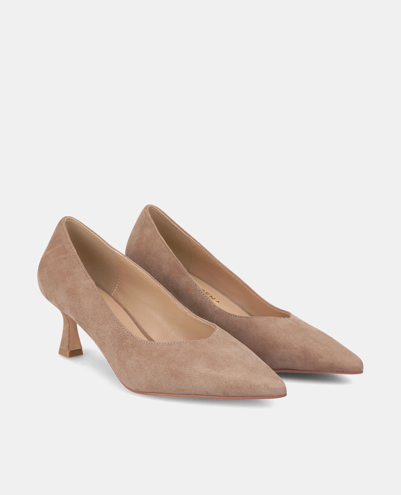 MEDIUM HEELED SHOES WITH POINTED TOE