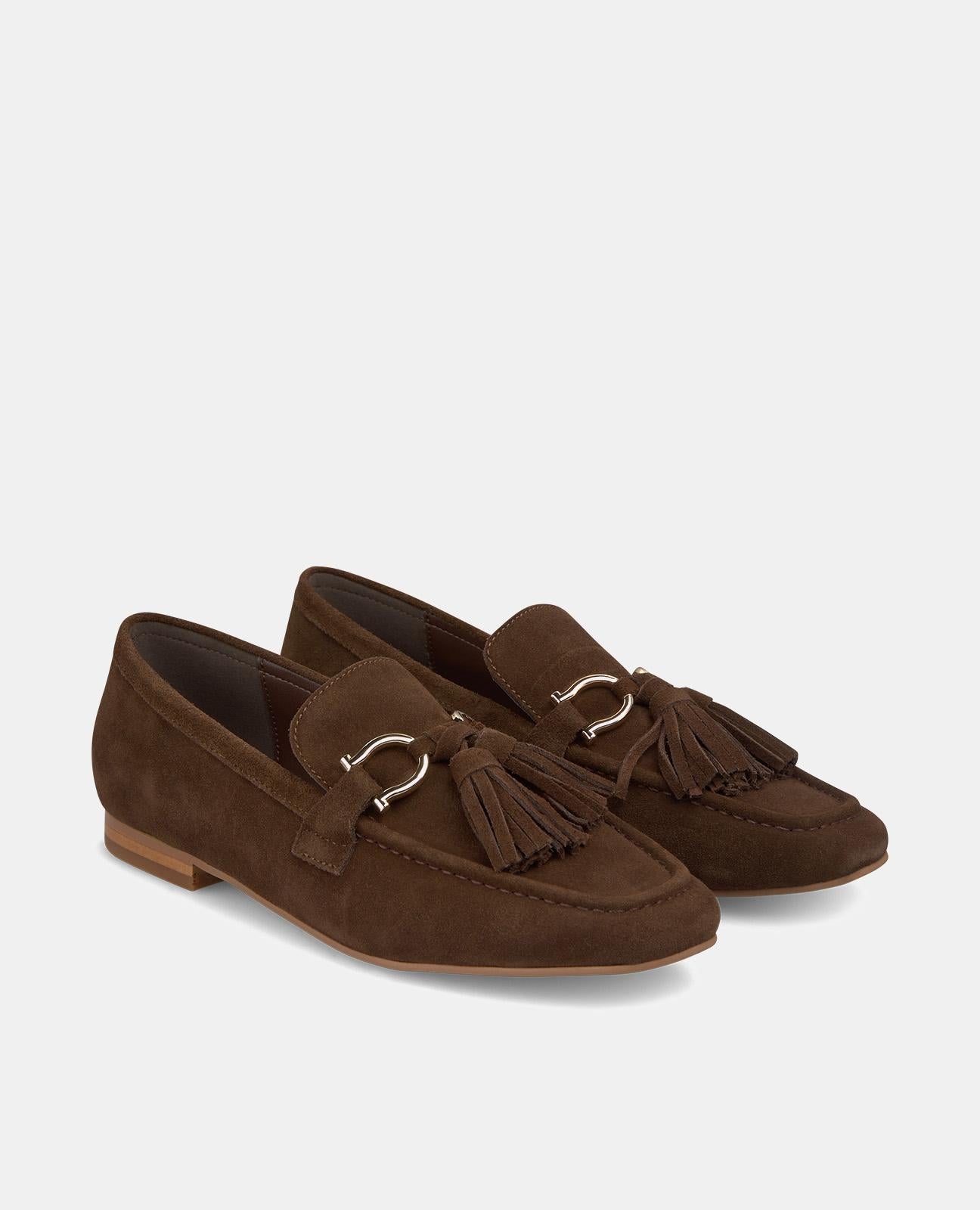 TASSELED MOCCASIN