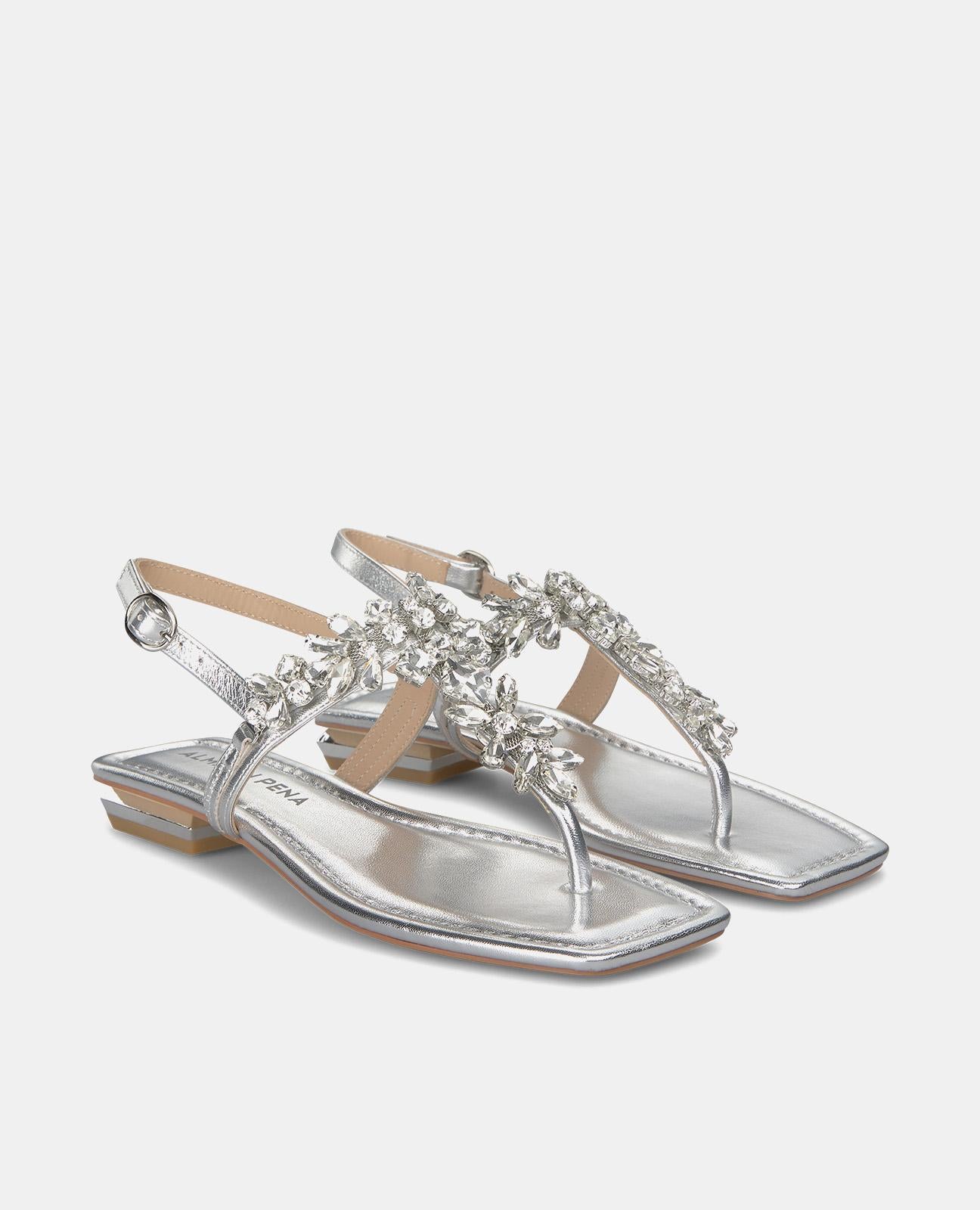 SQUARE TOE FLAT SANDAL