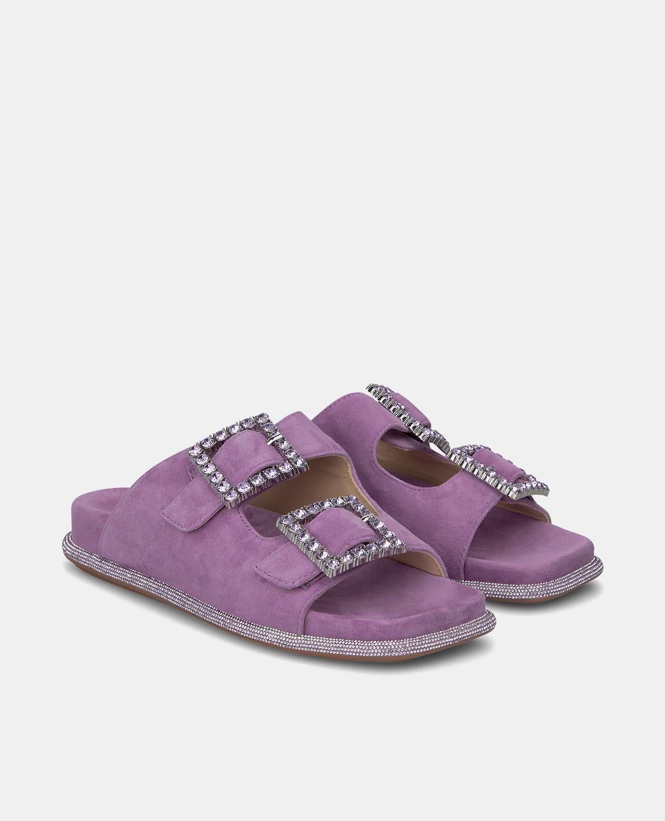 FLAT SANDAL COMFORT BUCKLES