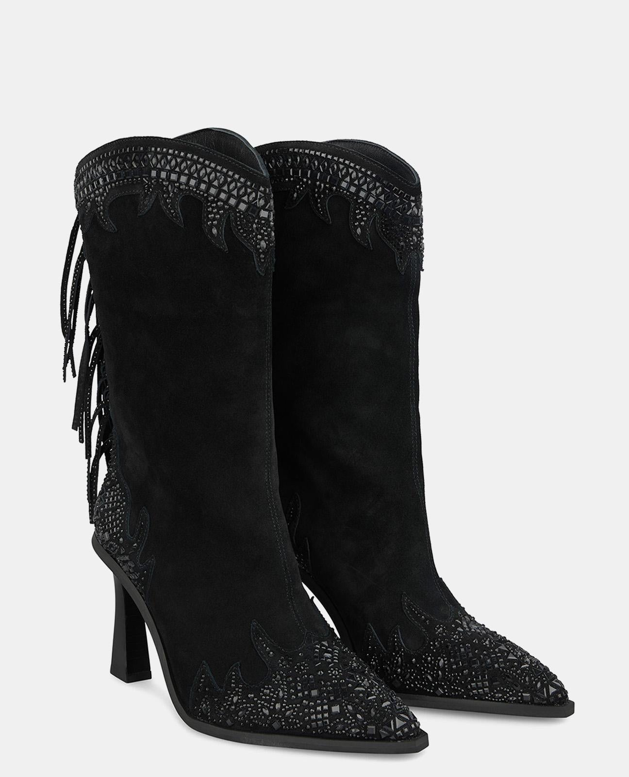 BACK FRINGED BOOT