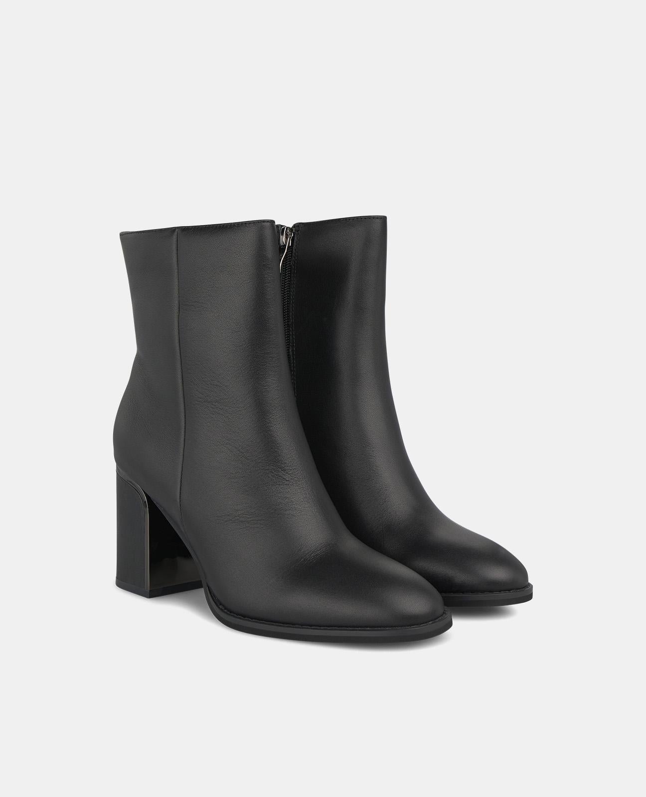 HEEL ANKLE BOOT