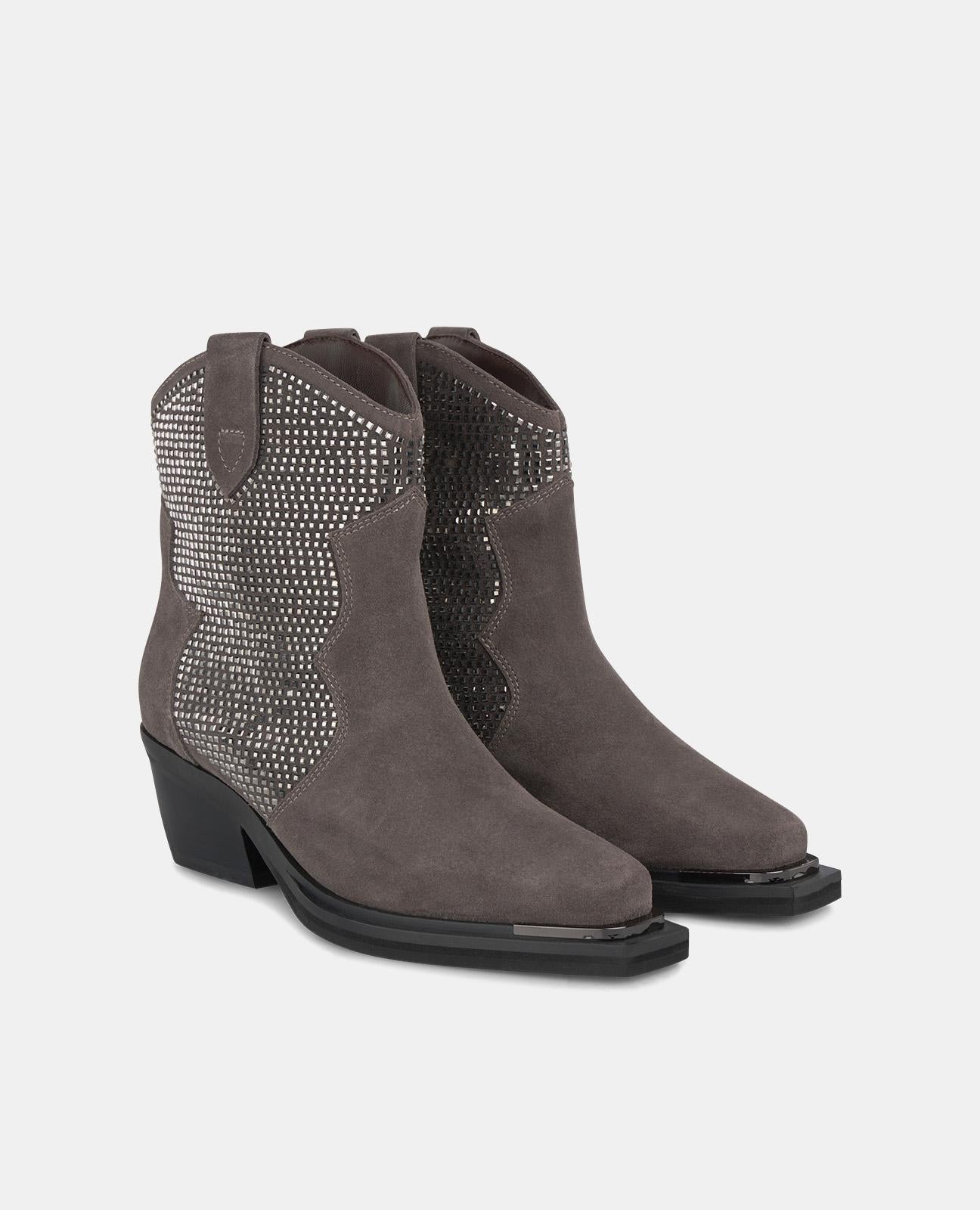 FLACHE STIEFELETTE MIT GLITZERDETAIL