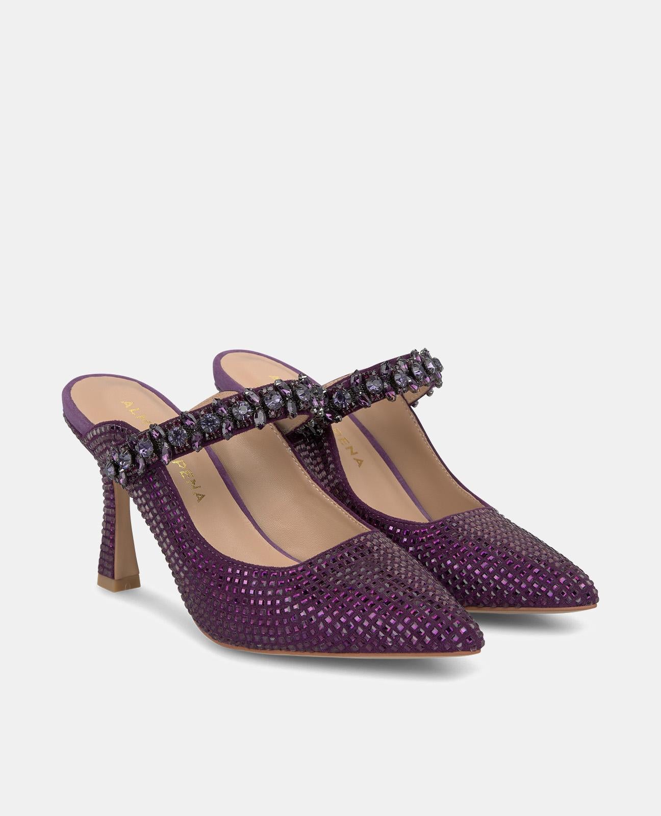 SAPATOS DE SALTO ALTO COM STRASS