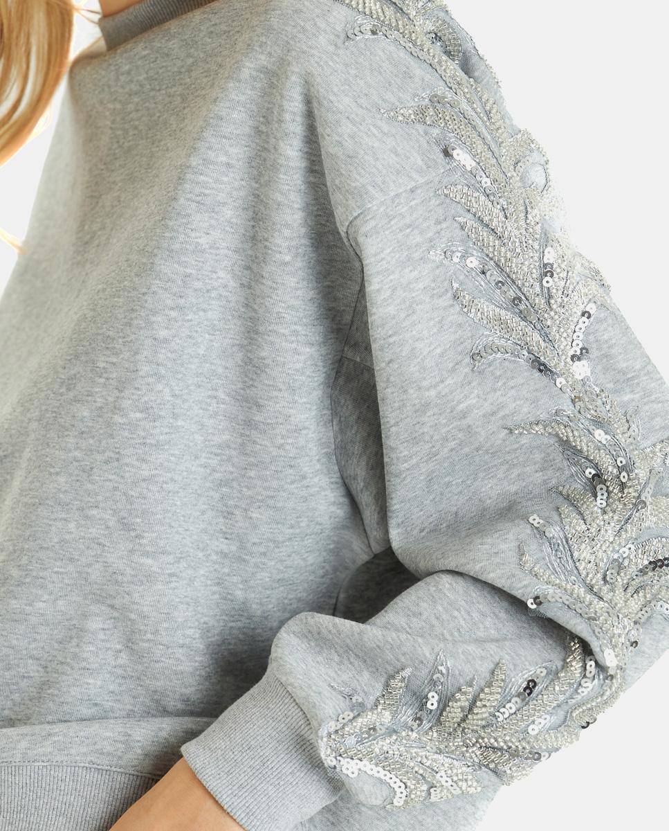 SWEATSHIRT MIT PAILLETTEN-DETAIL