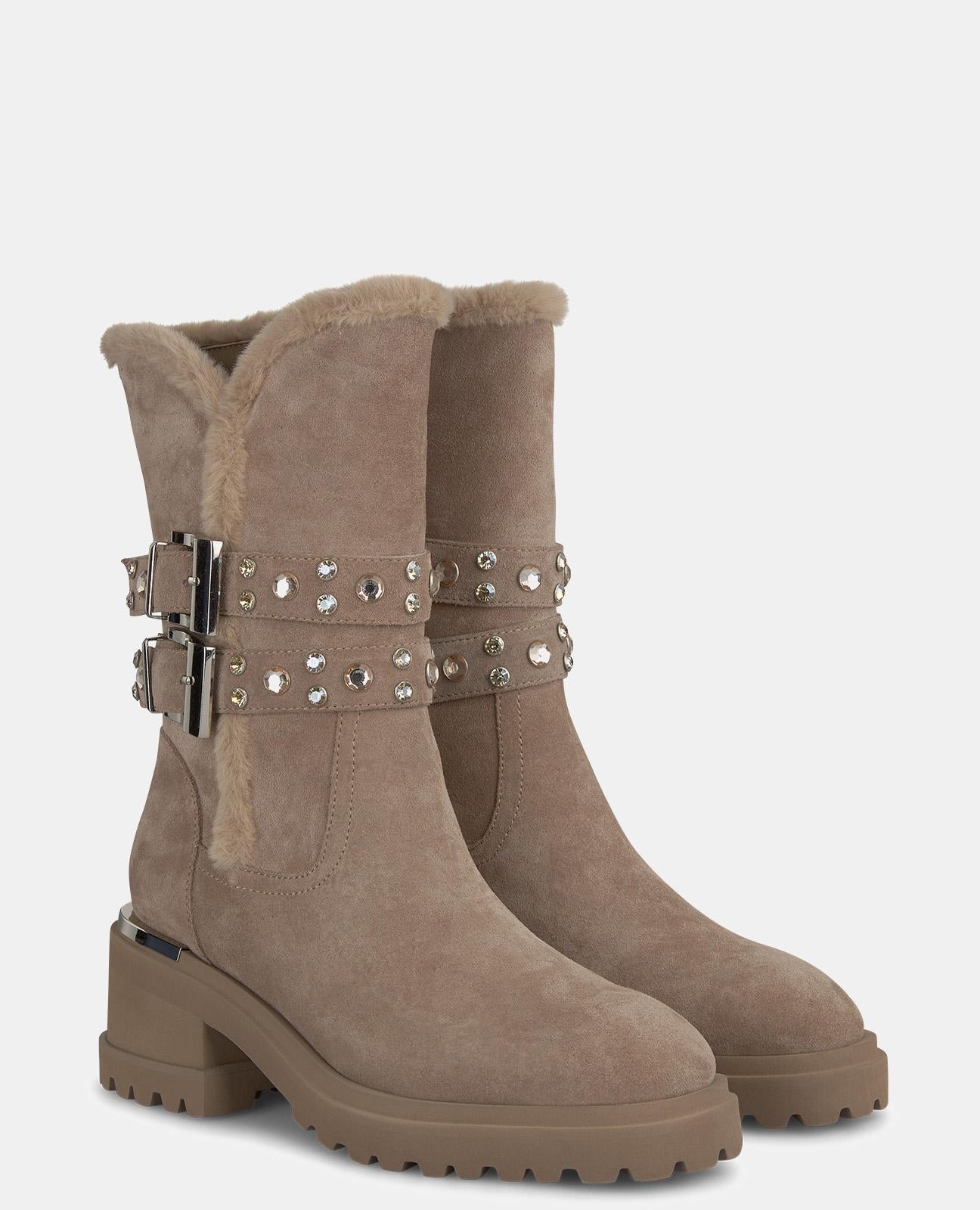 HAIR BOOT WITH STUDS DETAIL