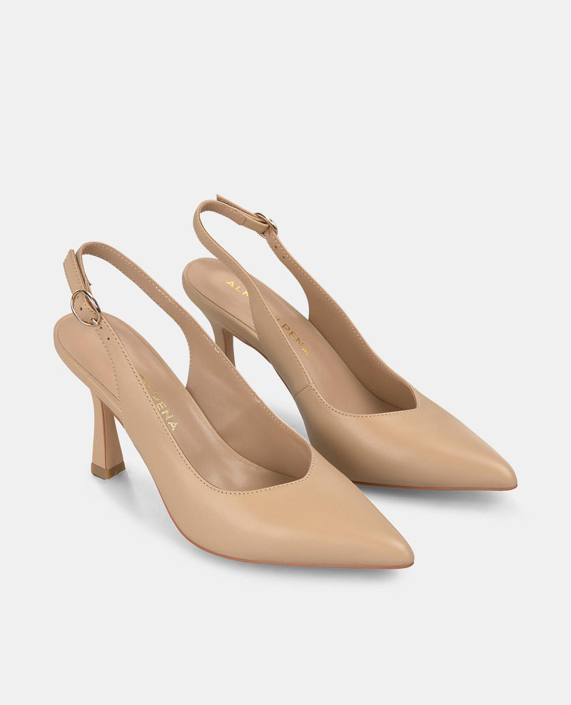 ZAPATO TACÓN AGUJA DESTALONADO