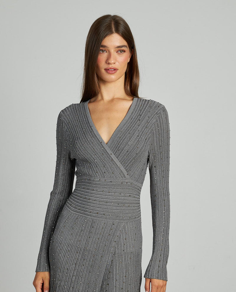 VESTIDO TACHAS AJUSTADO