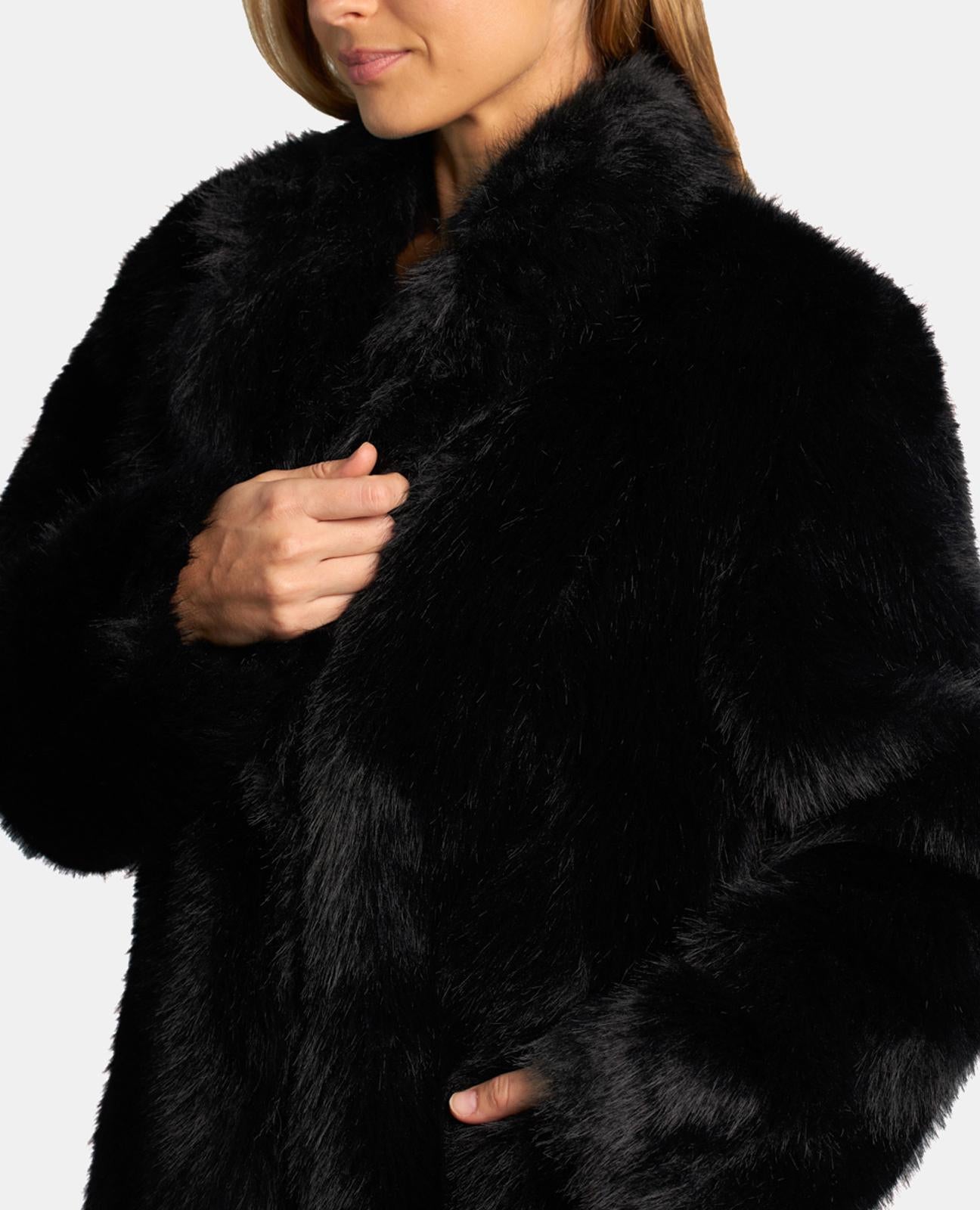 CAPPOTTO LUNGO EFFETTO PELLICCIA