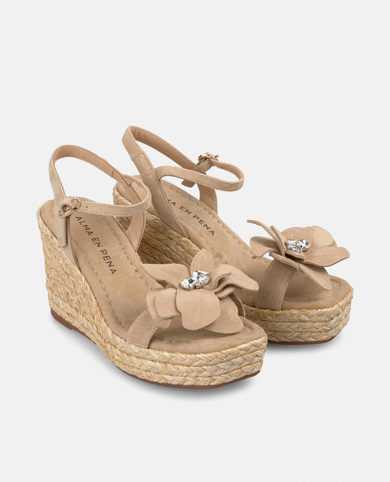 SANDALIA CUÑA FLOR
