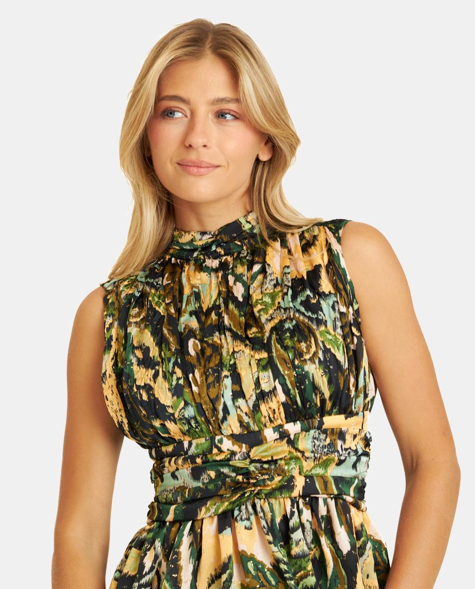 TOP WITH RUFFLED NECKLINE