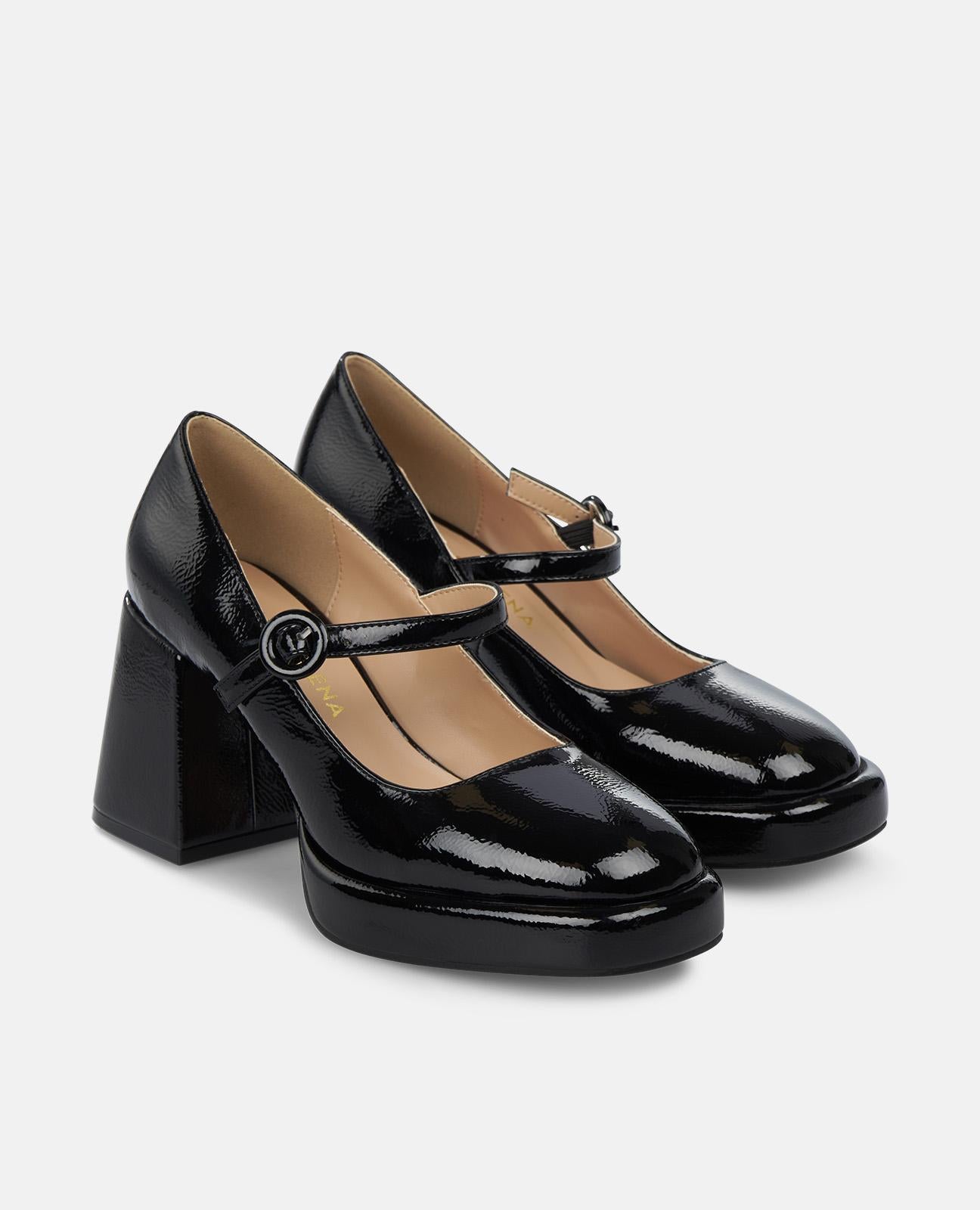 ZAPATO TACÓN ANCHO TIRA