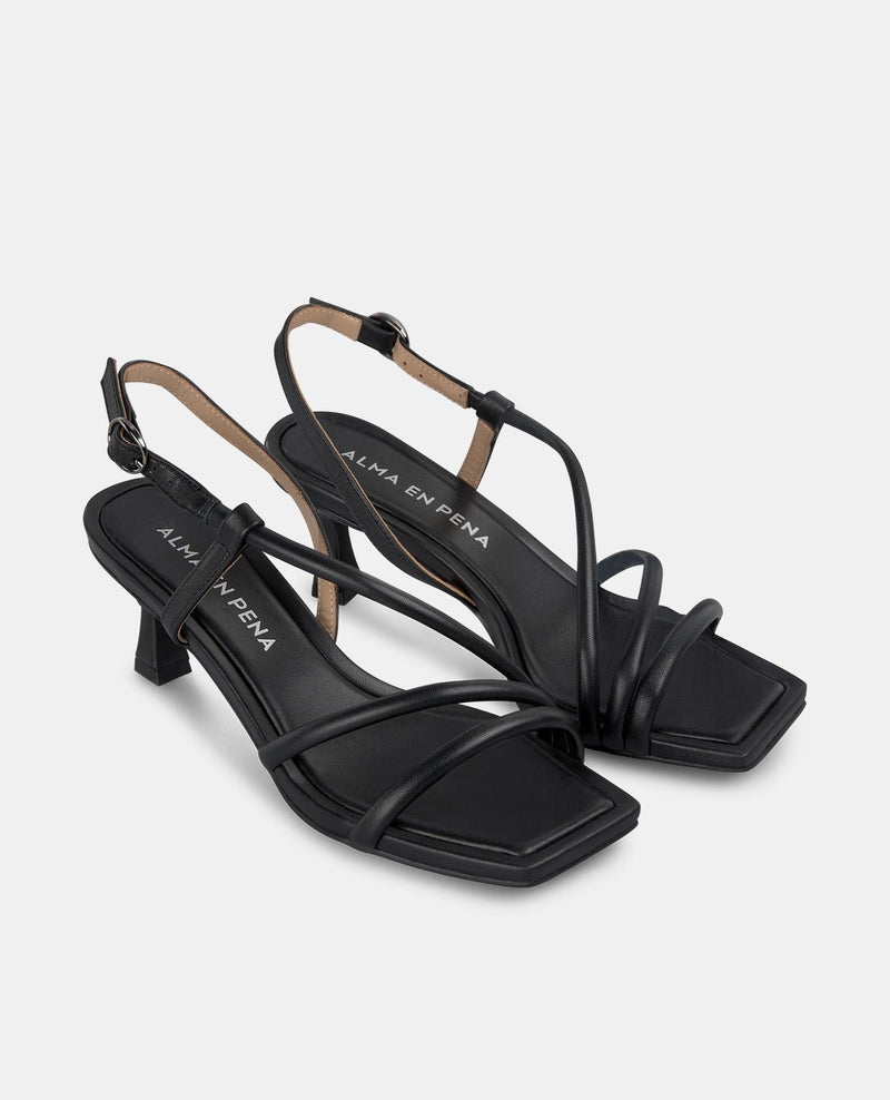 SANDÁLIA DE SALTO PEQUENO