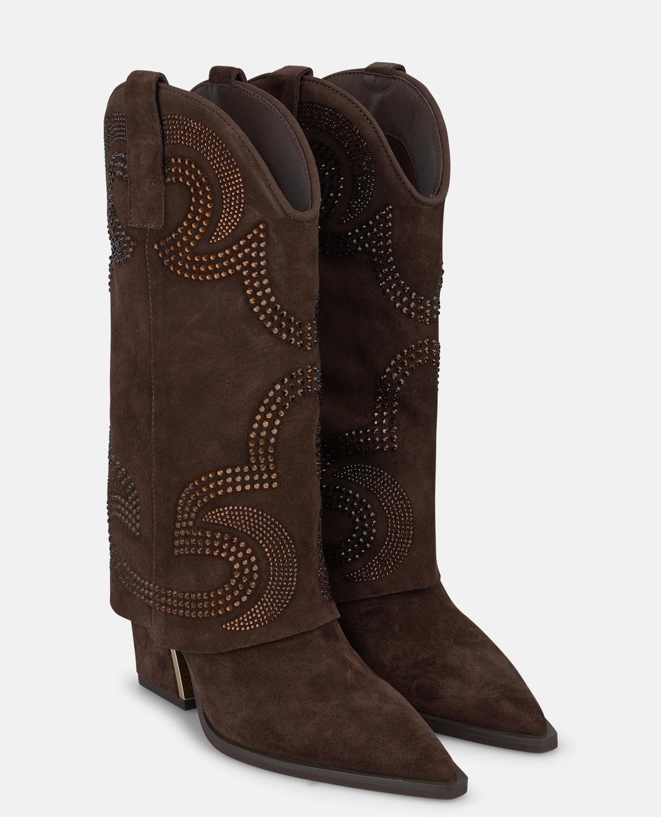 BOTA COWBOY DE ANTE CON DETALLES PEDRERÍA