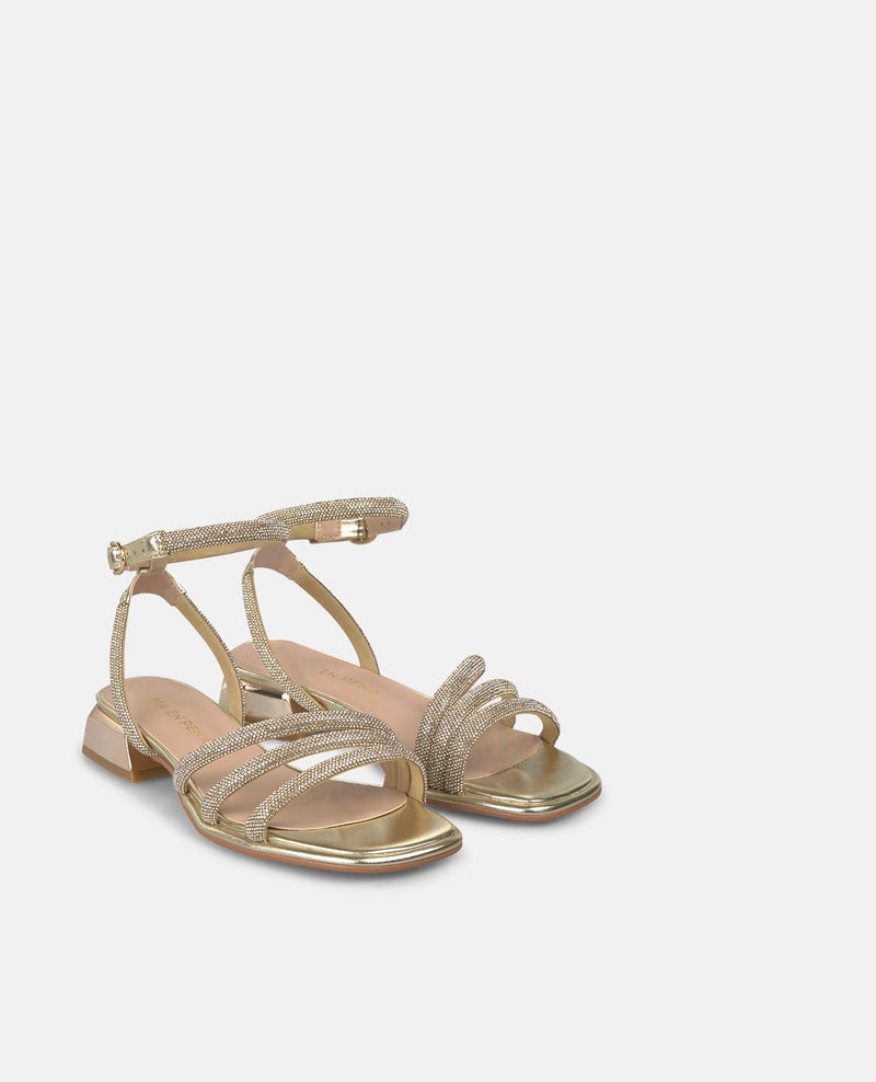 SANDALIA PLANA TRIPLE TIRA TUBULAR