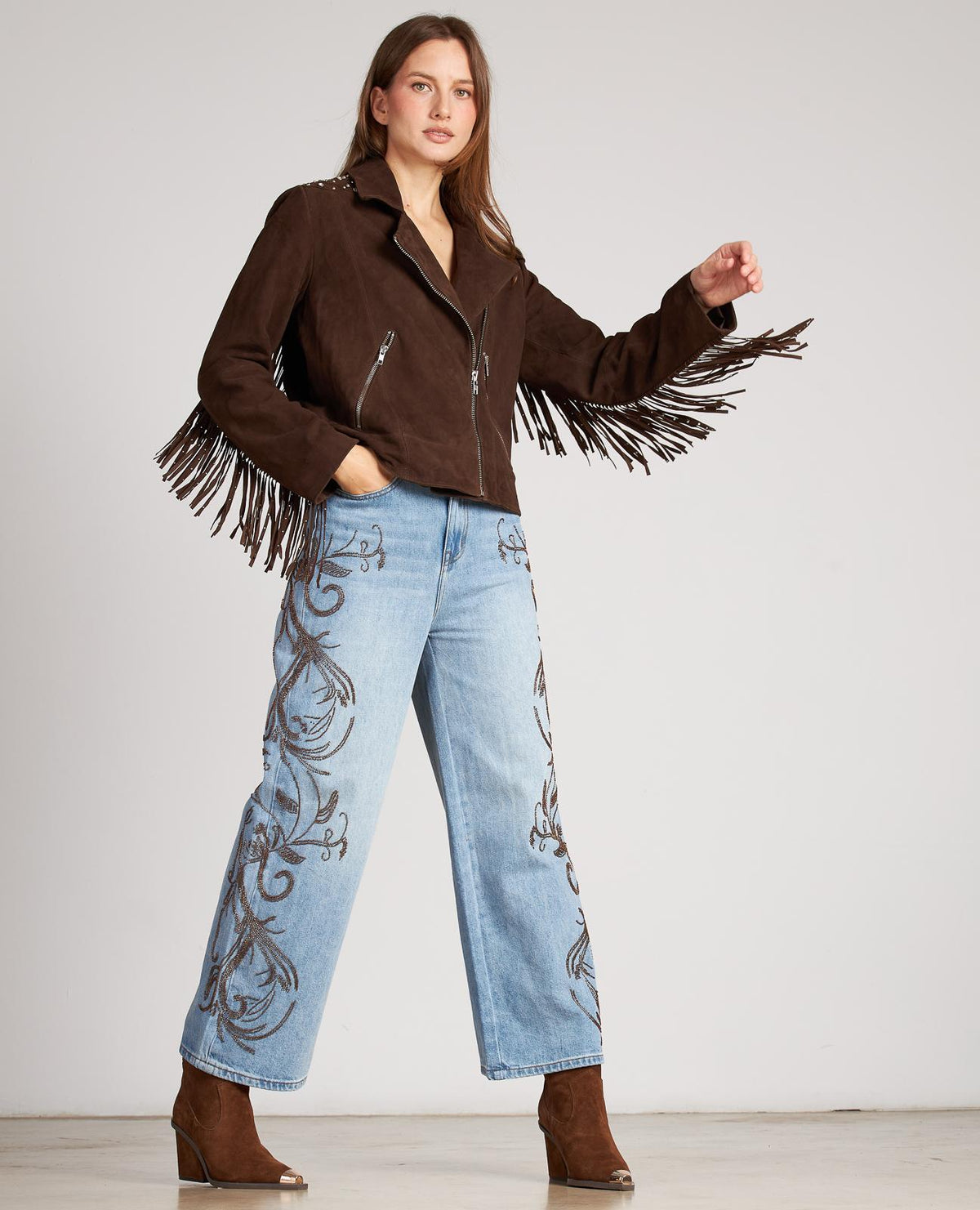 CAZADORA ANTE FLECOS
