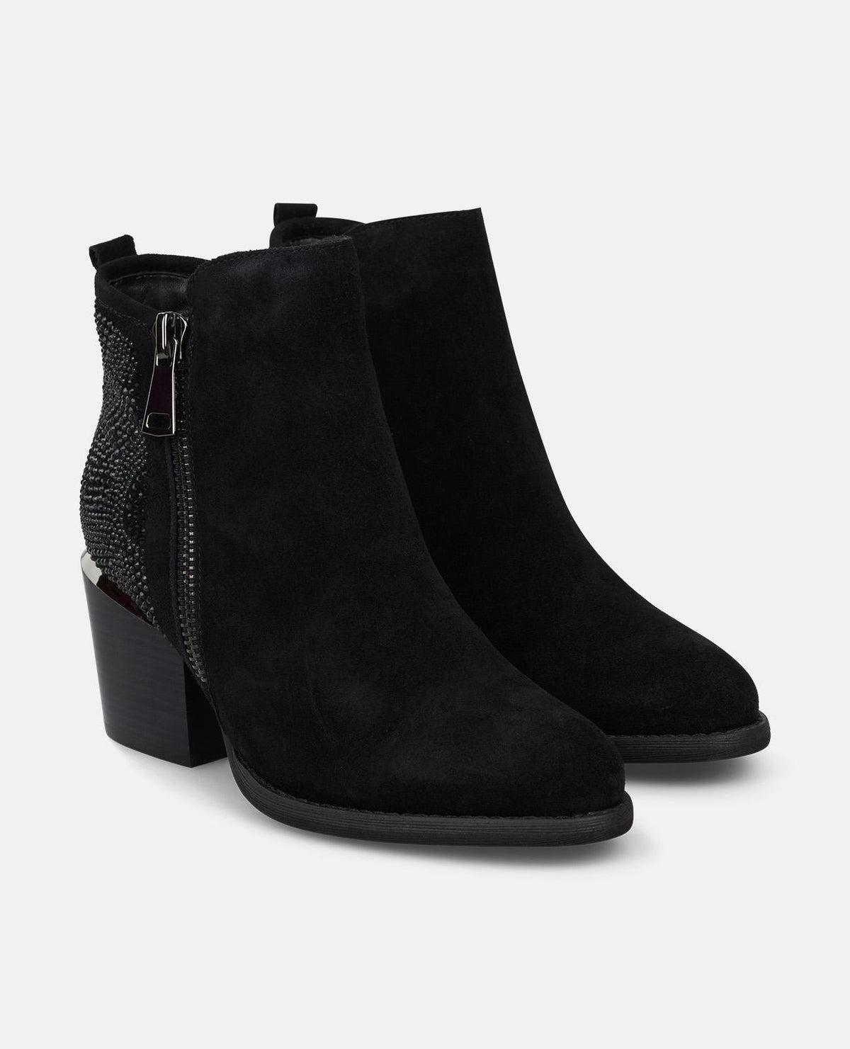 BOTAS COM DETALHES