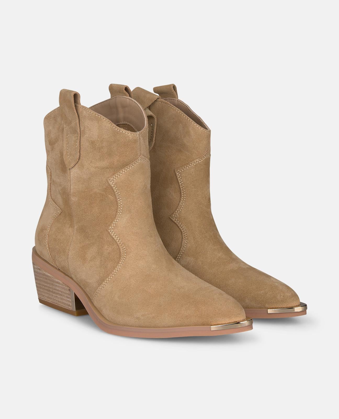 BOTÍN ESTILO COWBOY