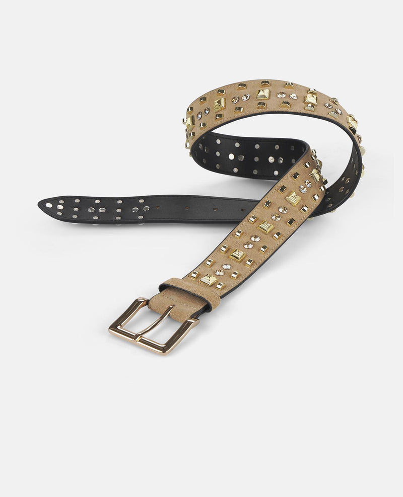 CINTURÓN CON DETALLES