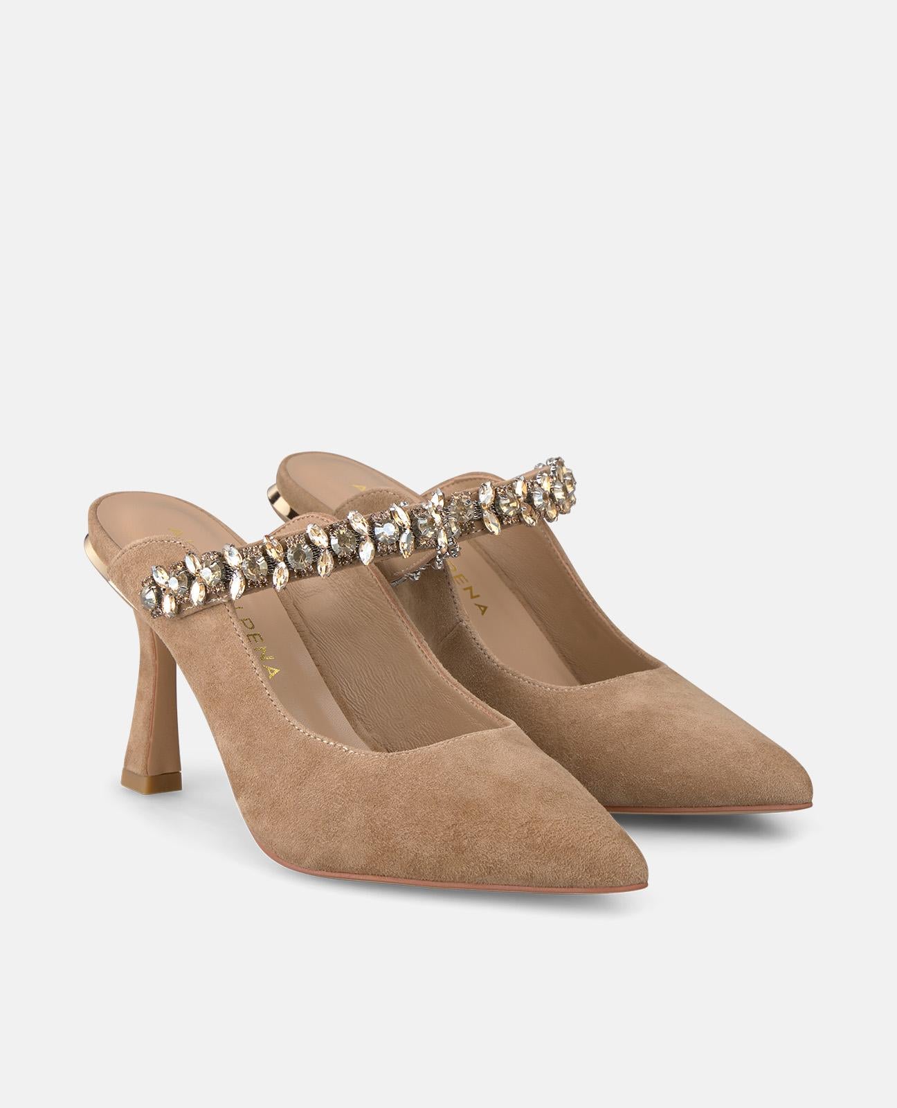 TALON AVEC BANDE DE STRASS